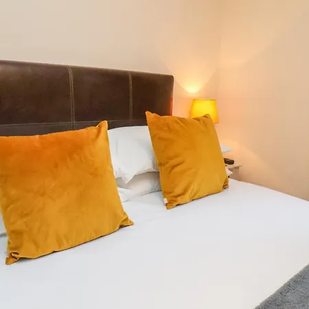 Holiday home Cowslip